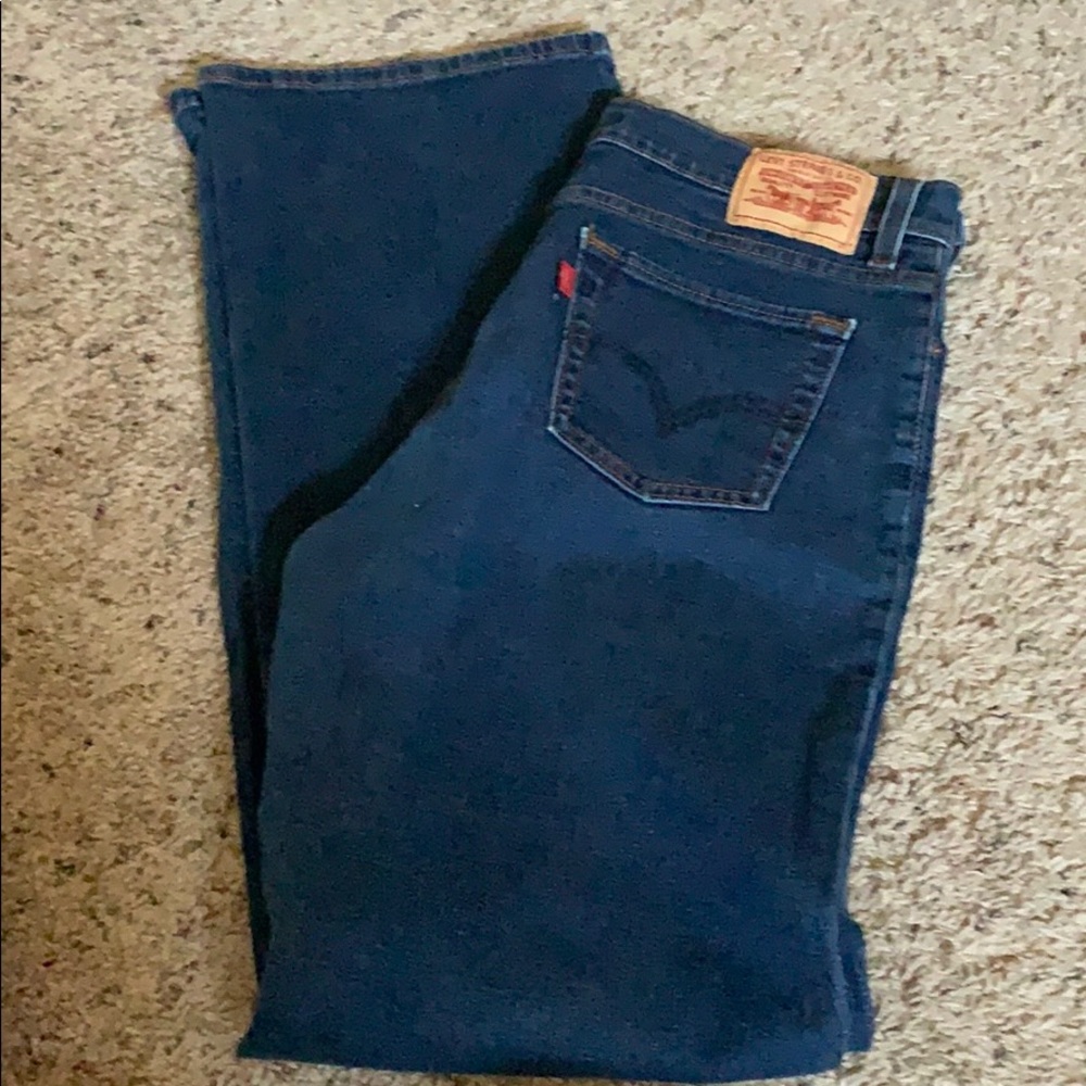Levi’s Perfectly Slimming 512 Jeans
